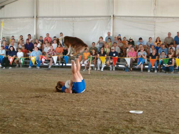 Gail Mirabella at a frisbee show with Houston